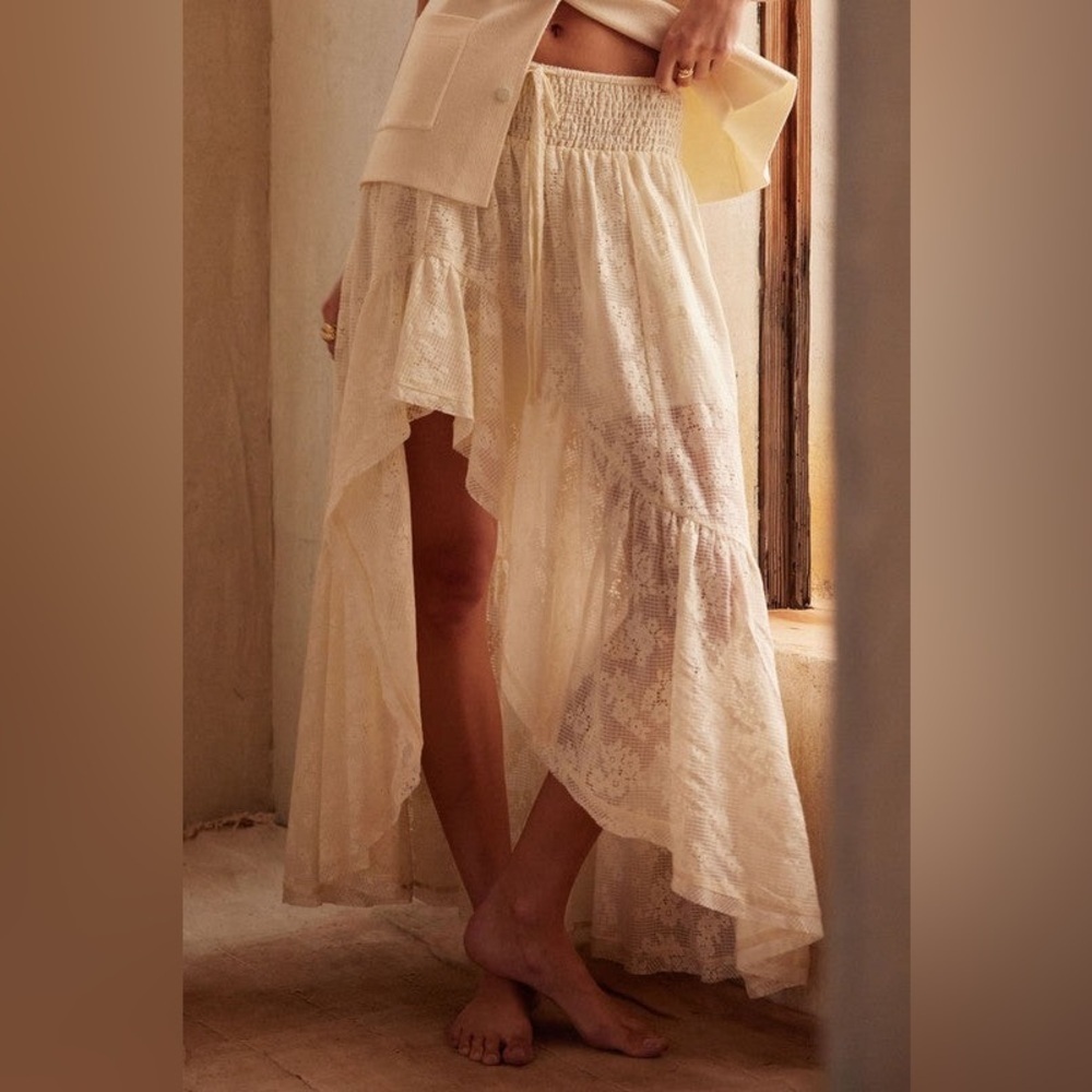 Promesa Sheer Floral Lace Asymmetrical High Low Ruffle Hem Maxi Skirt - Picture 3 of 9